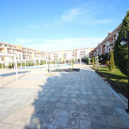 Prestige - Menada Apartman *